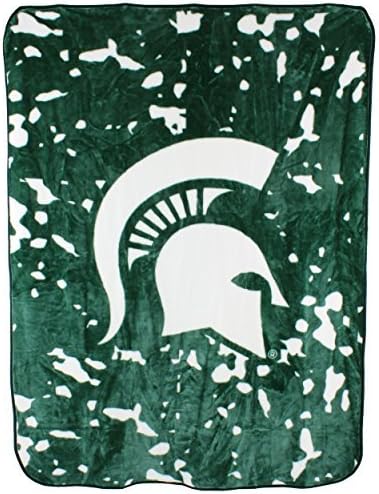 Amazon Com College Covers Ncaa Rachel Throw Blanket 63 X 86 Michigan State Spartans Home Kitchen