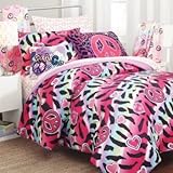 Hearts and peace signs zebra bedding set