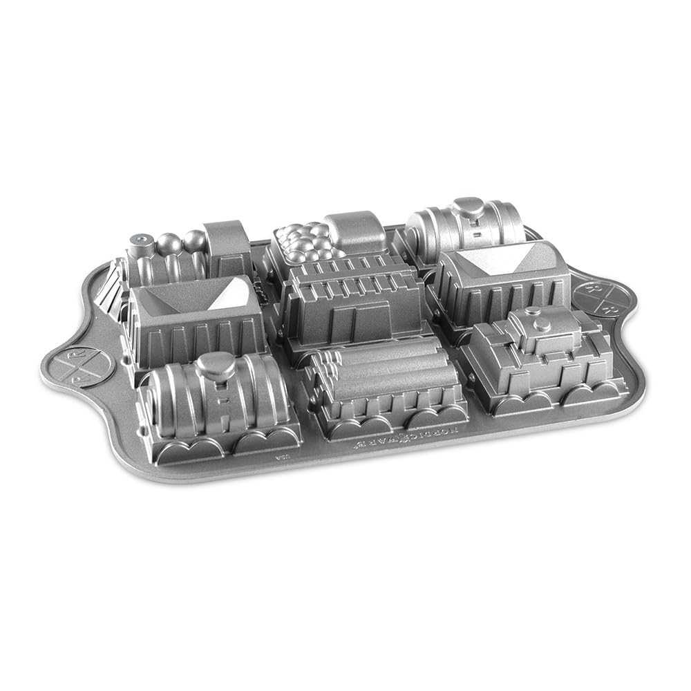 Nordic Ware Train Cake Pan, Train Set Cake Mould Tray, Cast Aluminium Train Cake Tin, Muffin Tray for Nine Train Shaped Cakes, Made in the USA, Colour: Blue