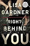 Right Behind You (Random House Large Print)