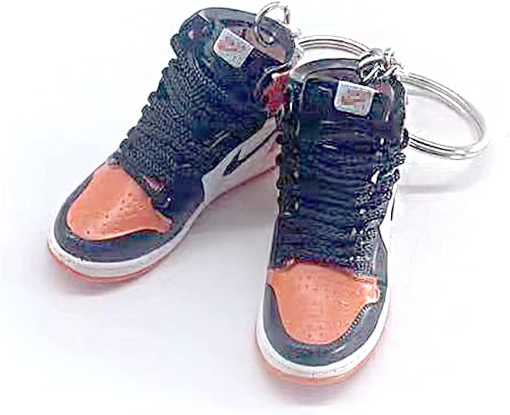 Sneaker Keychain with Basketball, 3D Mini Fashion Sports Shoes Key for