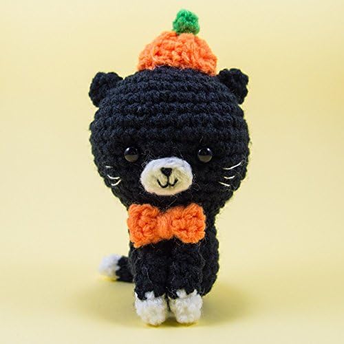 Pumpkin the Cat Crochet Amigurumi