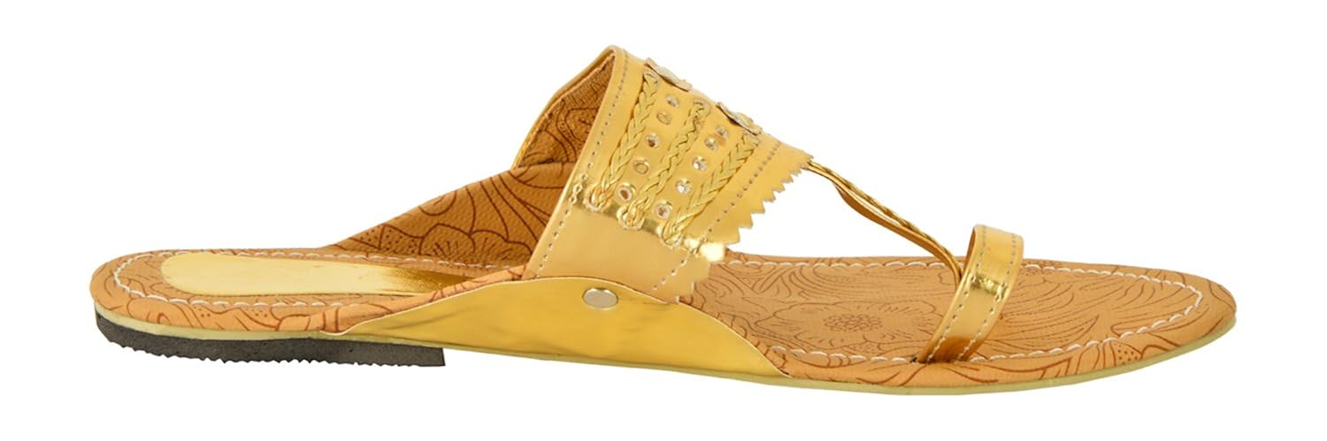 women's golden colore fancy kolhapuri