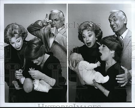 Vintage Photos Press Photo Audrey Meadows Ted Knight Nancy