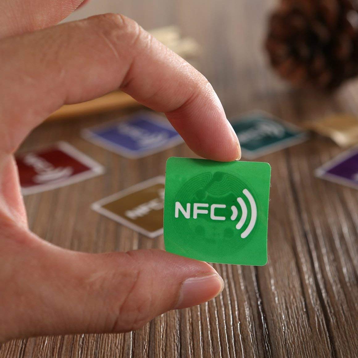 Nfc device. Nfc в магазине. Nfc схемы. Nfc оплата. Nfc метка.