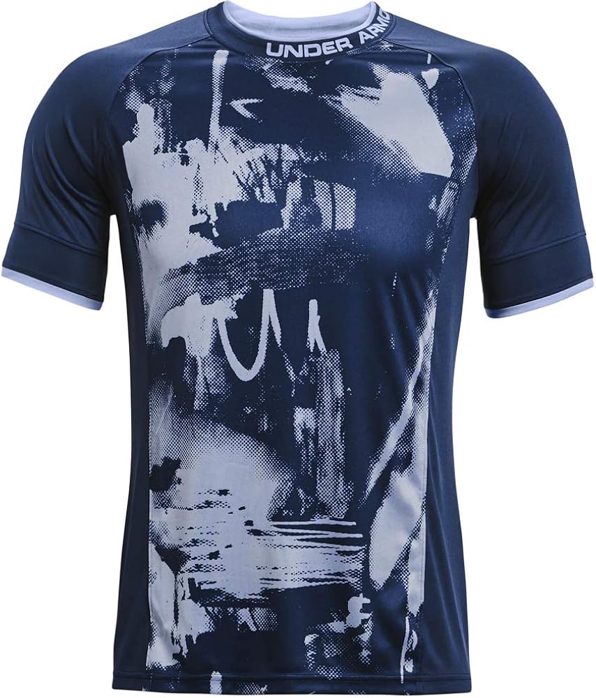 Amazon.com : Under Armour Men's Challenger Iii Novelty Top : Clothing
