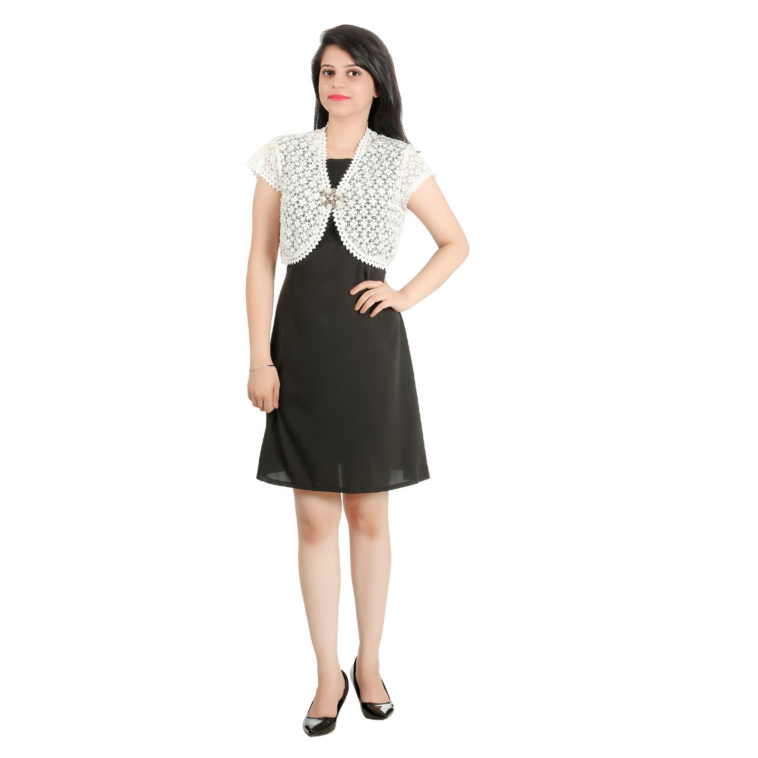 "vr designers popcorn short lace cape "