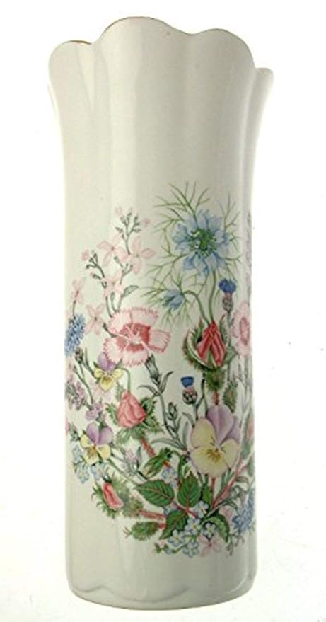 Wild Tudor Aynsley Vases Pattern 21 5 Cms Amazon Co Uk Kitchen
