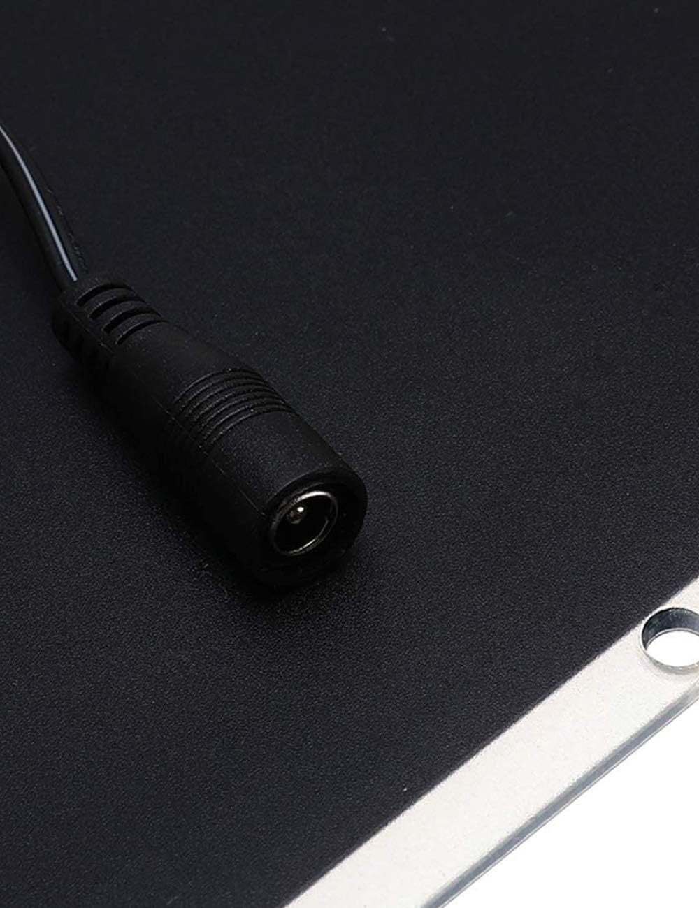 Amazon Co Jp Shengshou カーソーラーチャージャー 車用バッテリー充電器 w Dc18v Usb出力 単結晶 ソーラーパネル Ip65防水 高効率 ポータブル 自動車 オートバイ トラクター ボート バッテリーへの補充電 アウトドア キャンプ ハイキング フィッシングクライミング