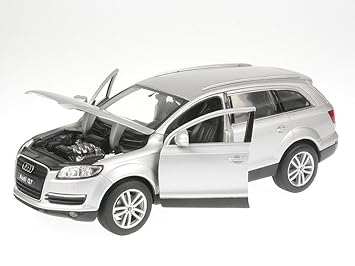 Modellauto Silber Audi Q7 Fertigmodell Welly 1 24 Desimd Com