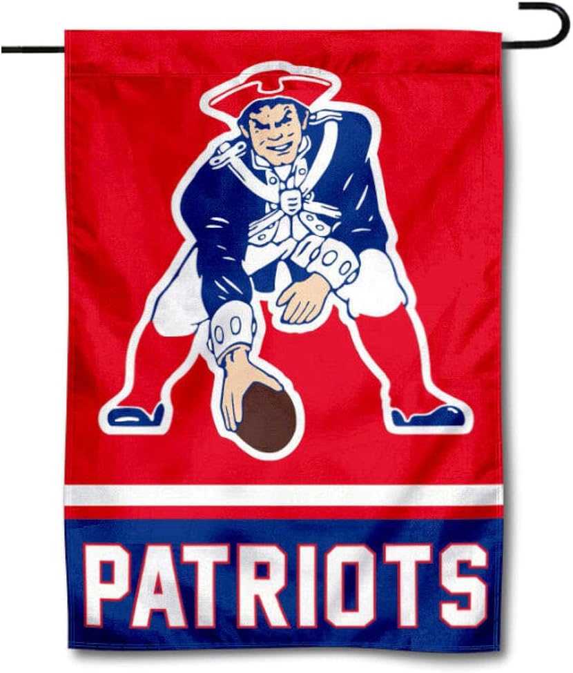 Amazon Com Wincraft New England Patriots Retro Pat Patriot Double Sided Garden Flag Sports Outdoors