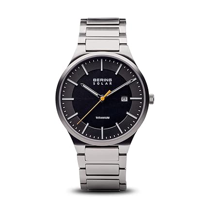 BERING Herren Analog Quarz Uhr mit Titan Armband 15239-779