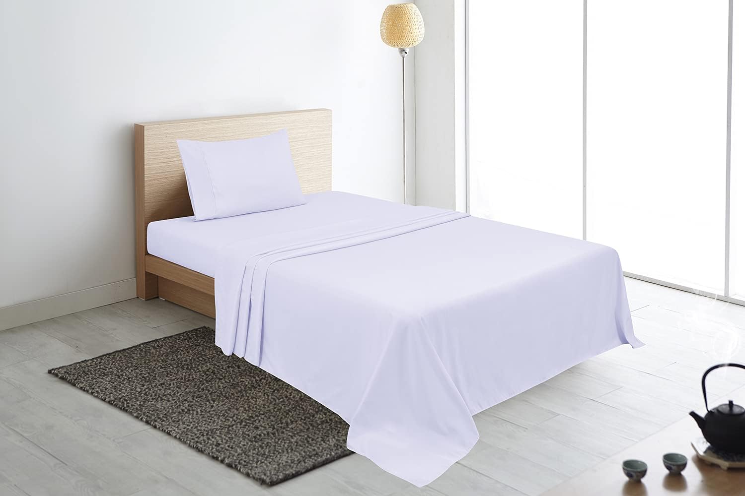 Oakias Twin Flat Sheets White – Pack of 2 Top Sheets for Bed – Soft Brushed Microfiber Fabric – Shrinkage & Fade Resistant – Ideal for Hotels and Hospitals – Machine Washable: Home & Kitchen