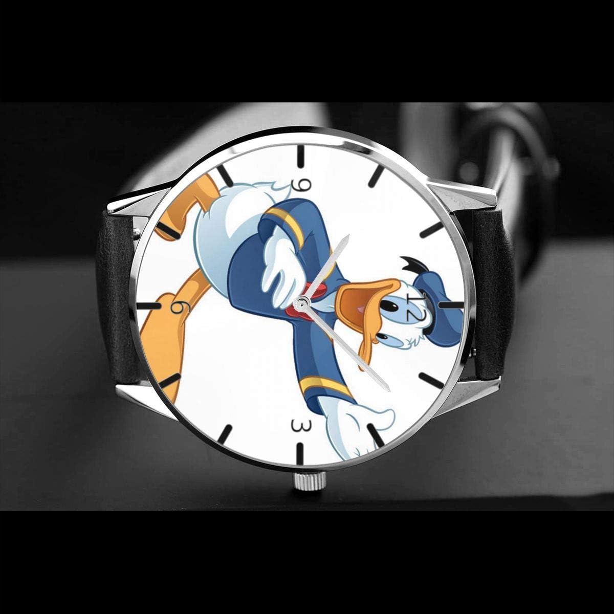 Amazon ドナルドダックが両手の壁紙を広げる4 腕時計 ファッション カジュアル 人気 クォーツムーブメント 防水 薄型 男女兼用 レディース腕時計 腕時計 通販