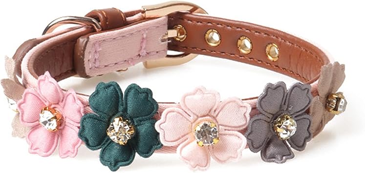 Amazon Kisata 犬 猫 首輪 セーフティーバックル 鈴なし 猫の首輪 おしゃれ 花とダイヤモンド飾り 犬の首輪 首飾り サイズ調節可能 着脱簡単 ペット首輪 Pu クロス製 小型犬 中型犬 お散歩用 お誕生日 お祝い 1 3 42cm ピンク Kisata 首輪 通販