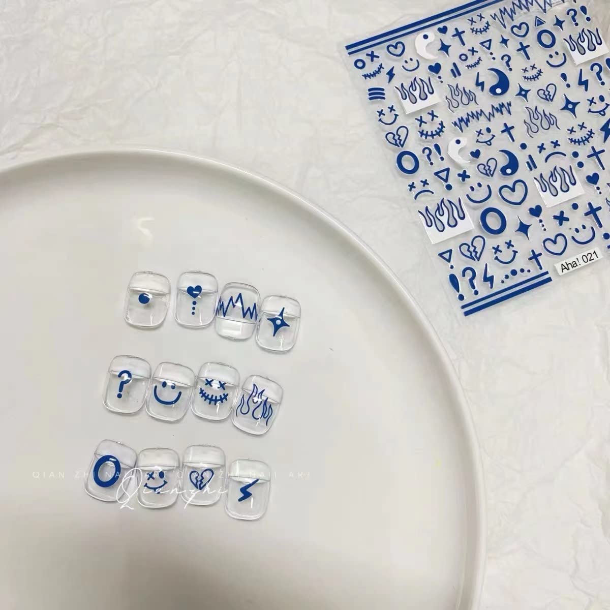 4 Colors ins Minimalist Style Nail Stickers, Simple Cat Love Stars Impressionist Drawing Line Stickers for Man Woman (4 Sheets)+Nail Sticker Specialized Tweezers - Image 2