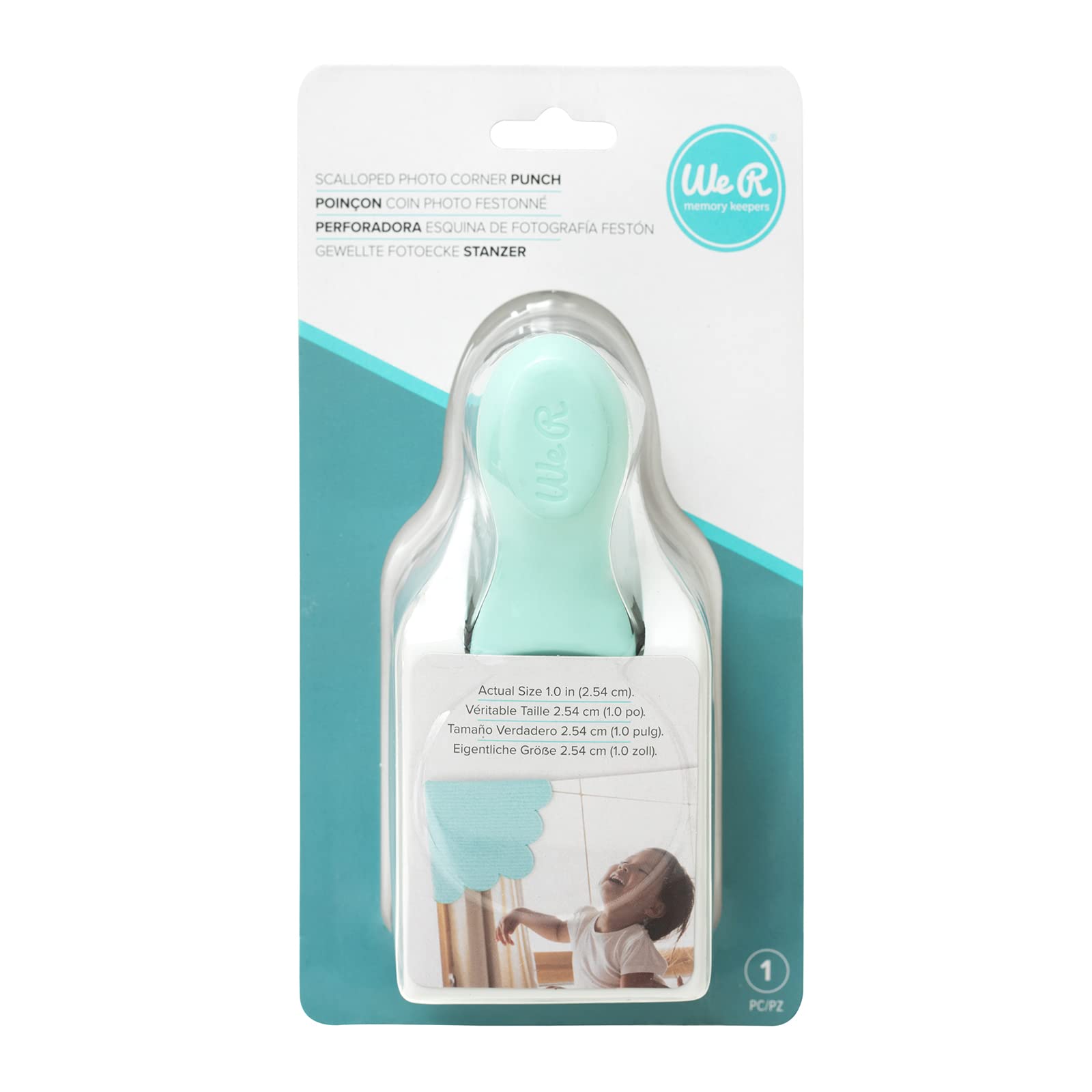 We R Memory Keepers Paper Punch- Scallop