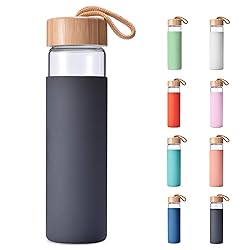 Yomious 20 Oz Borosilicate Glass Water Bottle with