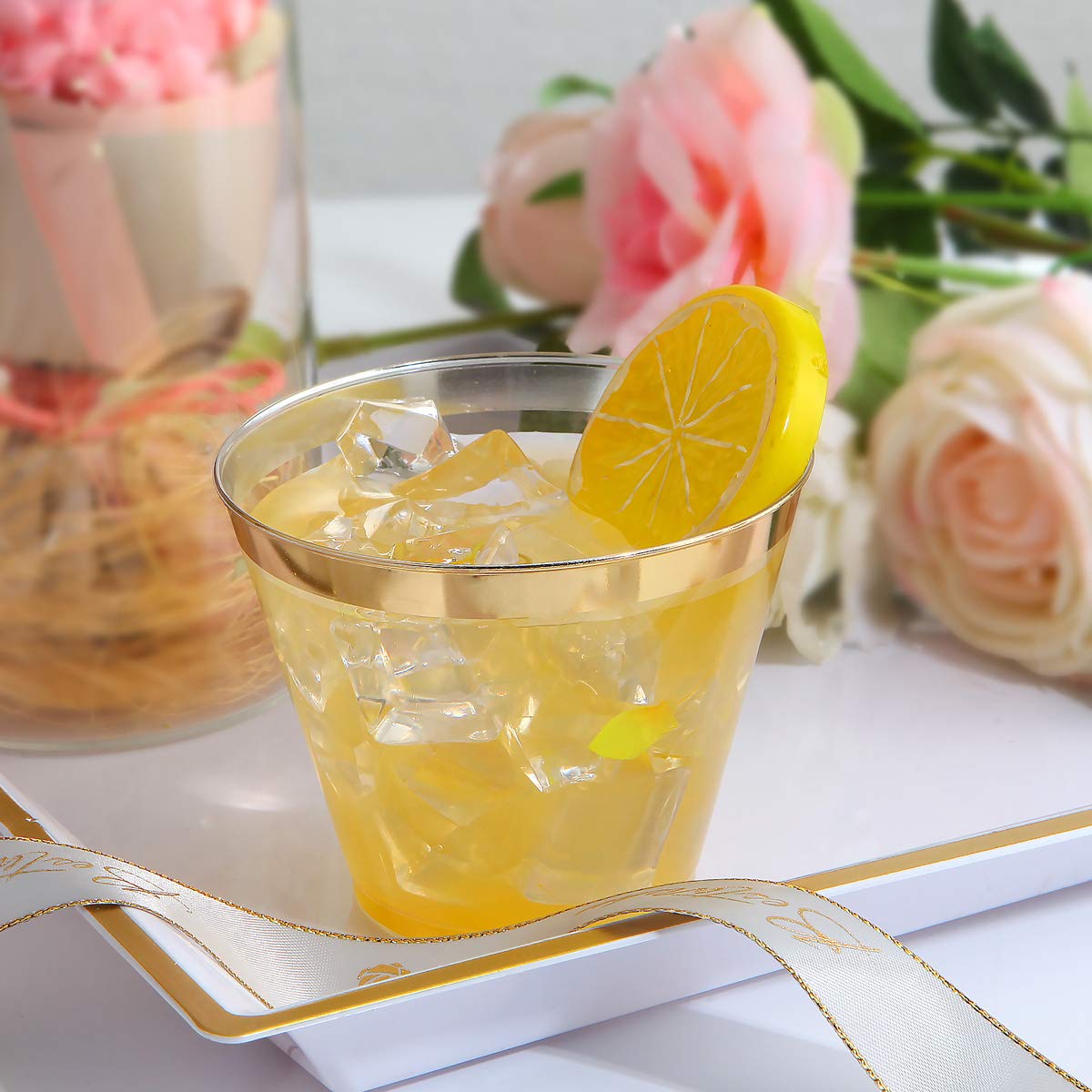 I00000 200 Pack Gold Rimmed Plastic Cups, 9 Oz Clear Disposable | Wedding Cup | Elegant Party Cups | Wine Glasses | Cocktail Glasses | Drinking Tumblers