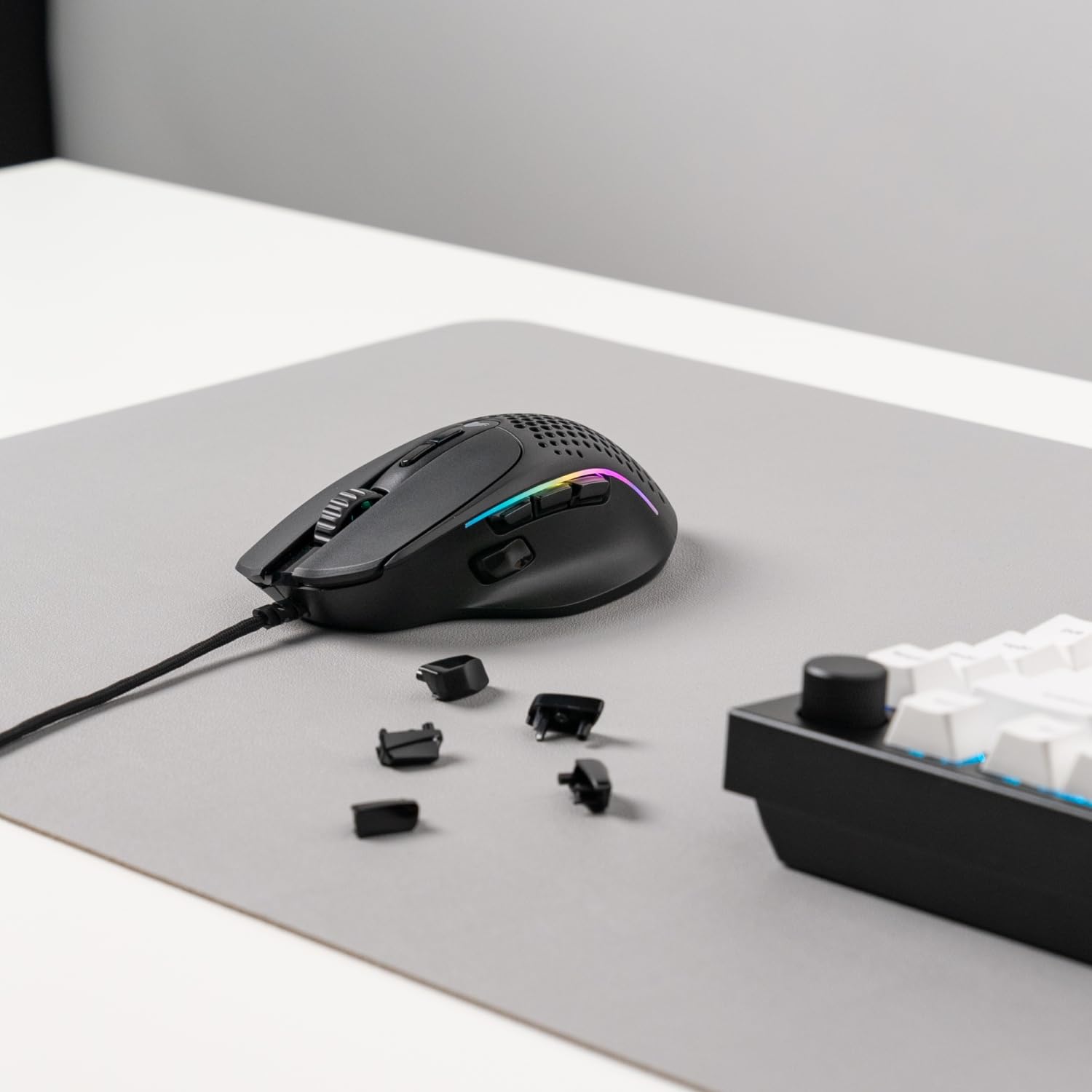 GLORIOUS Model I 2 Kabelgebundene Gaming-Maus, 66g 9 Makro-Tasten Schwarz 2