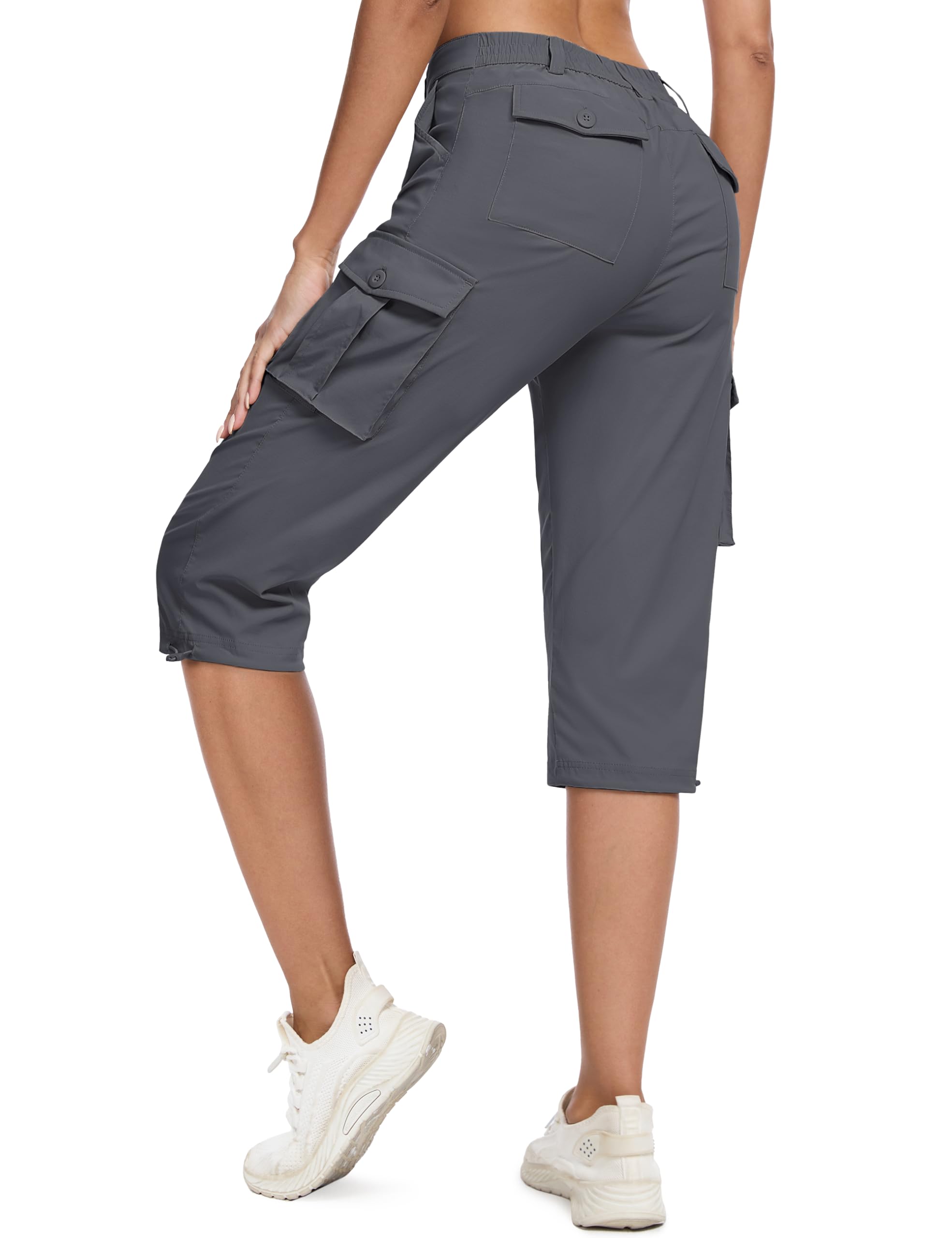 Photo 1 of MAGCOMSEN Summer Capris for Women Dressy Casual Travel Capri Pants with Pockets Lightweight Golf Capris Gray, M