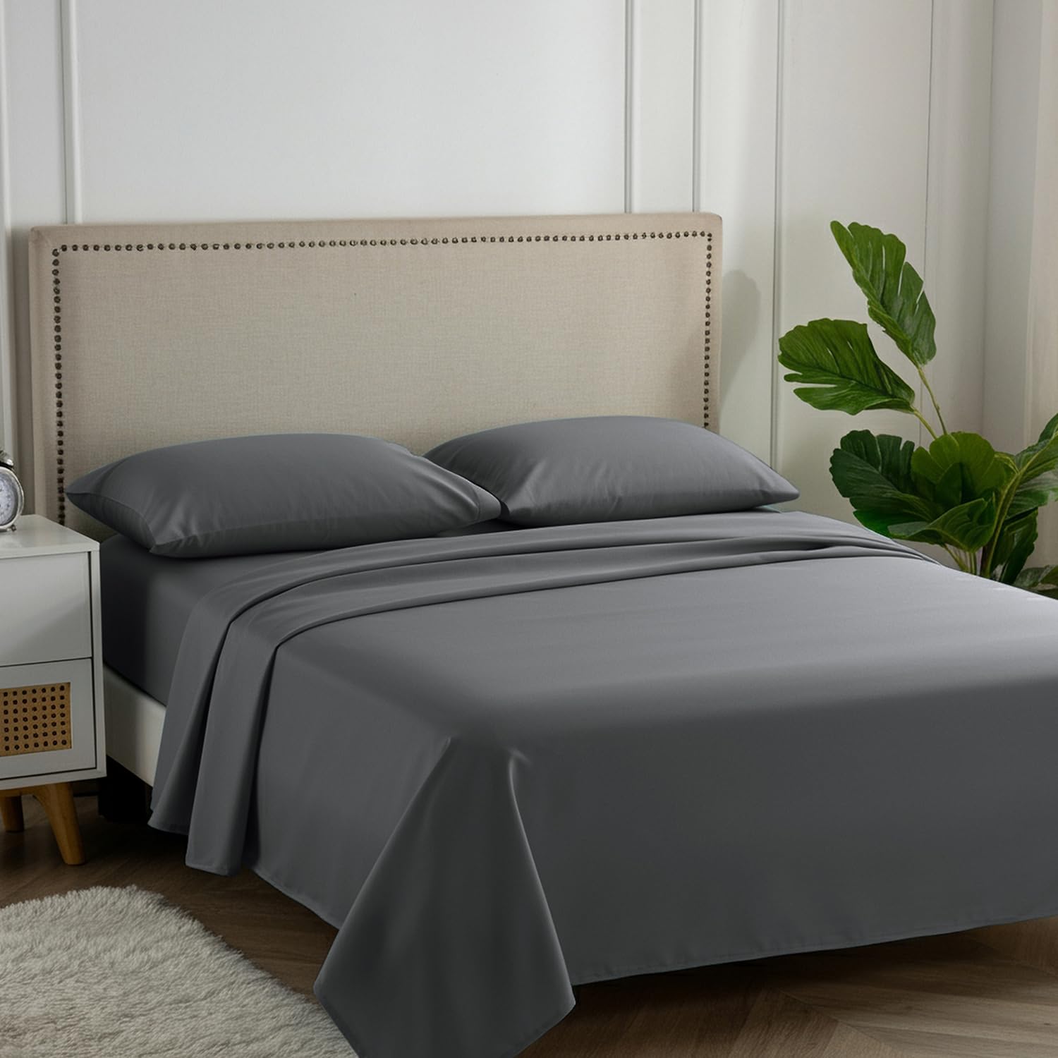 Photo 1 of Carressa Linen 100% Egyptian Cotton Queen Sheet Set - 600 Thread Count Egyptian Cotton Queen Sheets Set (4 PC, Graphite Gray), Ultra Soft, Cooling, 16" Deep Pocket Sateen Weave Luxury Hotel Bed Sheet