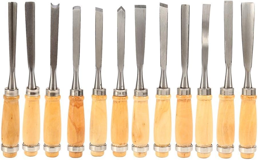 Strumenti Dello Scalpello Da Legno Del Carpentiere Sul Vecchio Banco Da