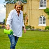 Defenders Handy Spreader Multi-Purpose Granule & Seed Applicator Green view 2