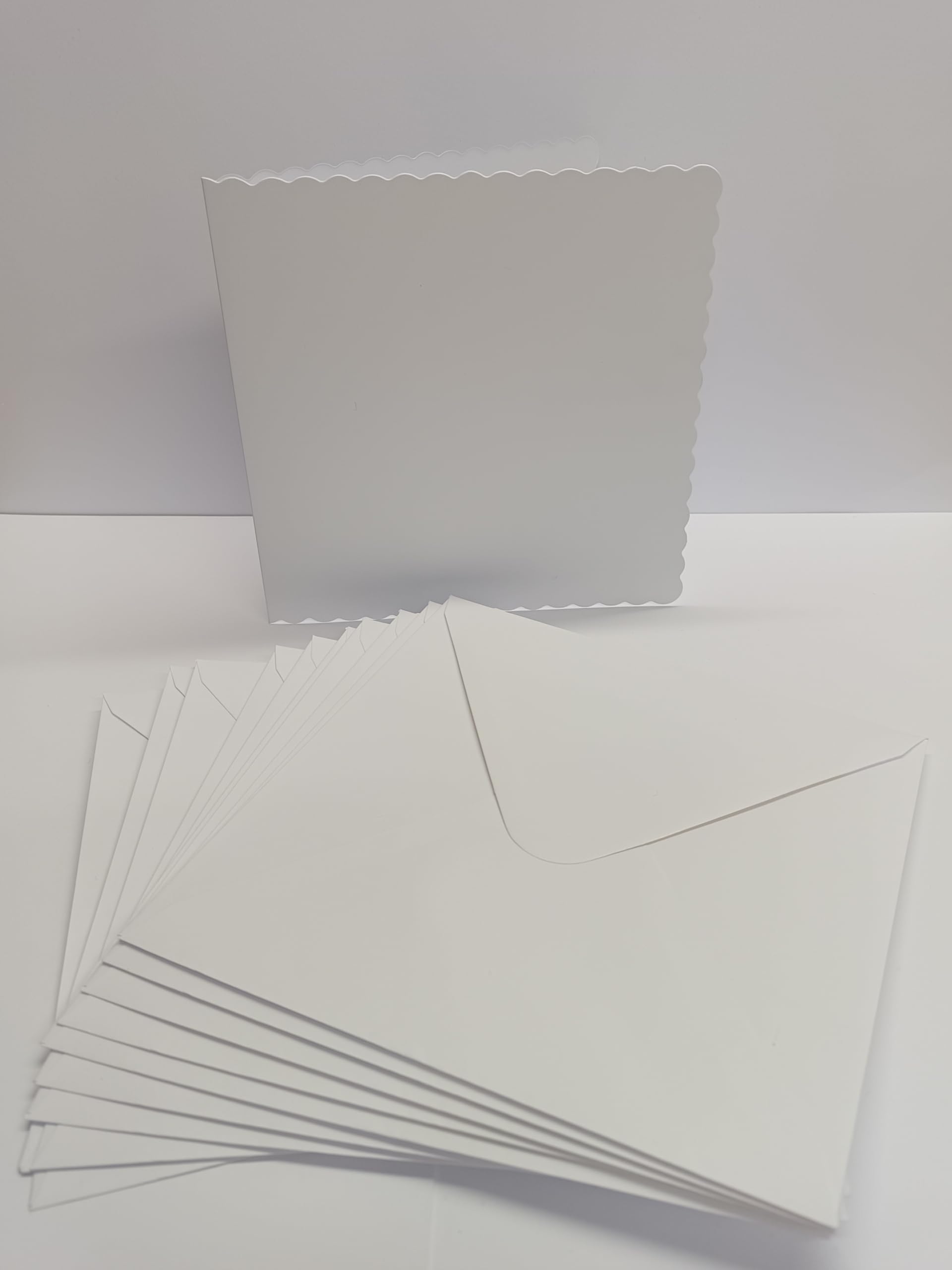 10 x 7 x7 White Scalloped Card Blanks with White Envelopes