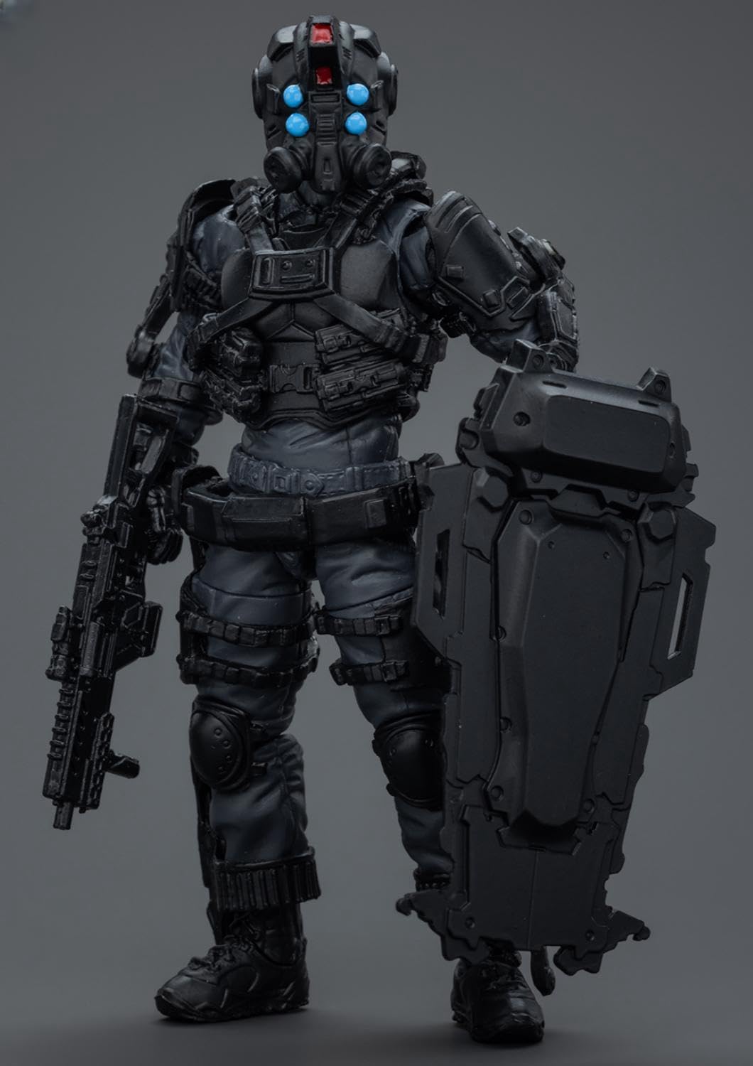 HiPlay JoyToy Warhammer 40K Collectible Figure: Army Builder Promotion Pack Figure 35 - Bounty Hunter with Riot Shield 1:18 Scale Action Figures JT1545