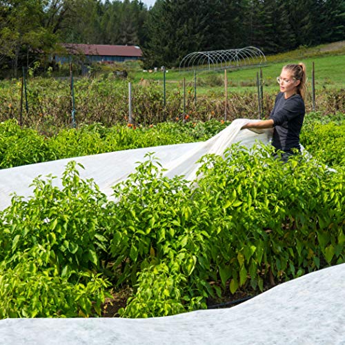 Plant Covers Freeze Protection, 10 ft x 30 ft Reusable Floating Row