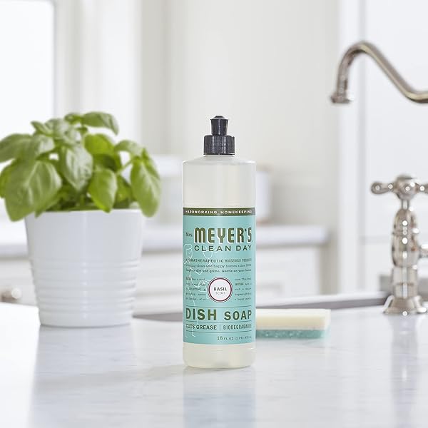 MRS. MEYER’S CLEAN DAY LIQUID DISH SOAP, BIODEGRADABLE FORMULA, BASIL, 16 FL. OZ