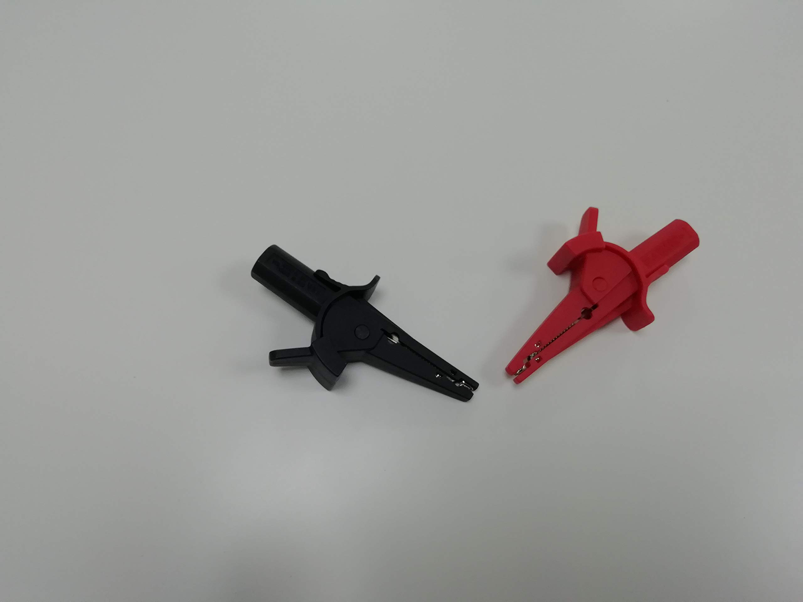 KPS -PT120 Set of 2 Insulated Crocodile Tips Opening up to 1 cm Connection to Multimeter Test Tips up to 10 A Current