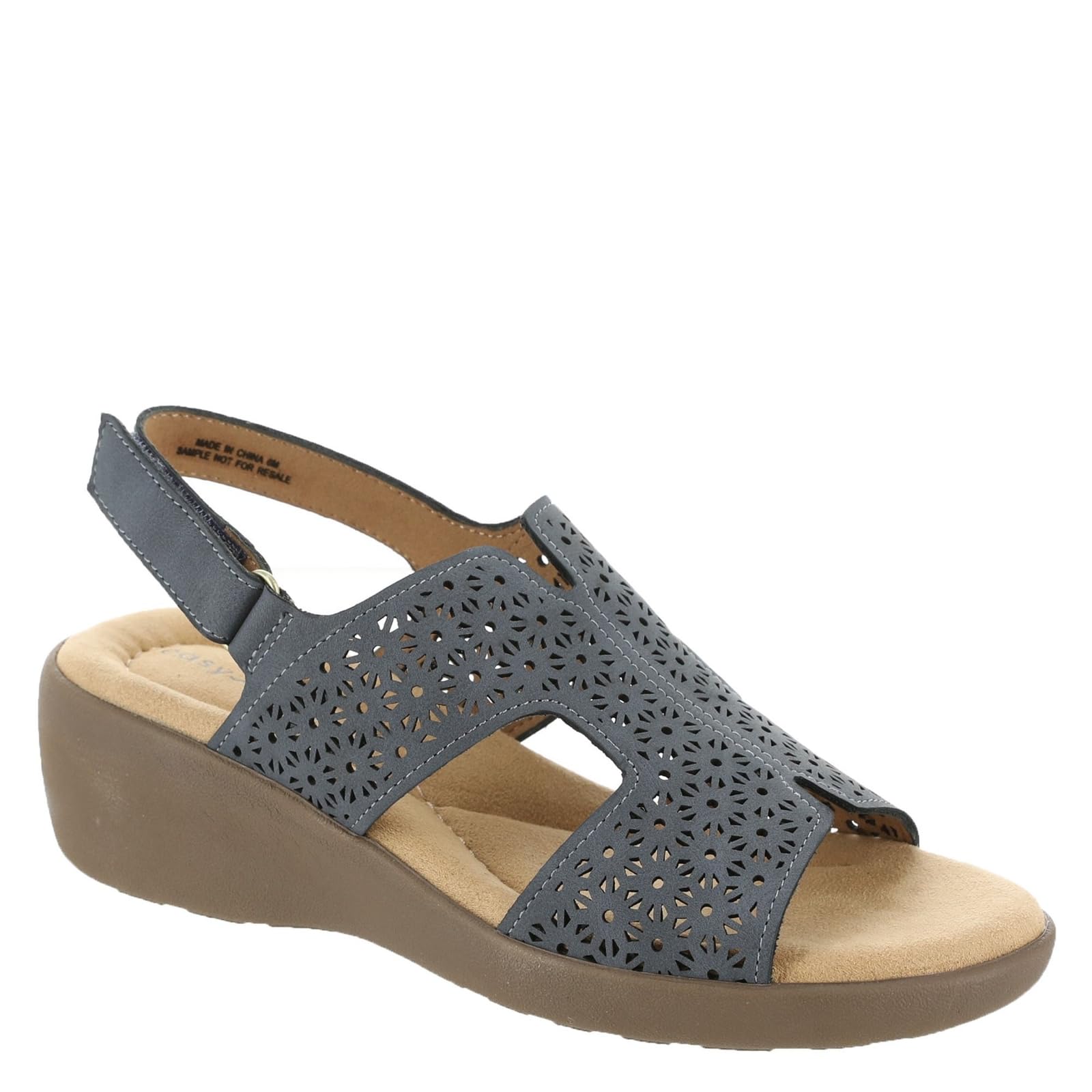 Easy Spirit Women’s Kali3 Wedge Sandal, Blue, 8.5