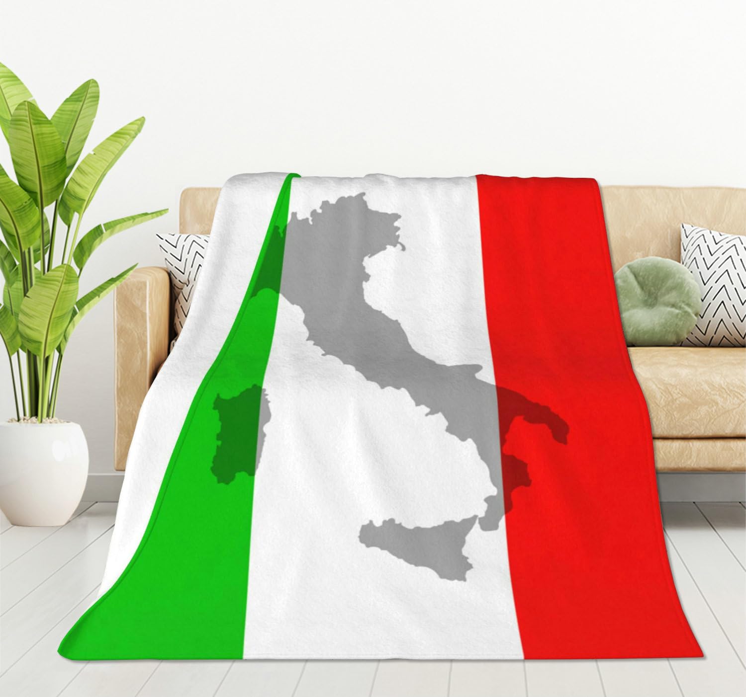 HGOD DESIGNS Italian Flag Throw Blanket Ultra Soft Warm All Season The Contour of Italian Territory is Printed on the Flag Decorative Fleece Blankets for Bed Chair Car Sofa Couch Bedroom 100x130cm