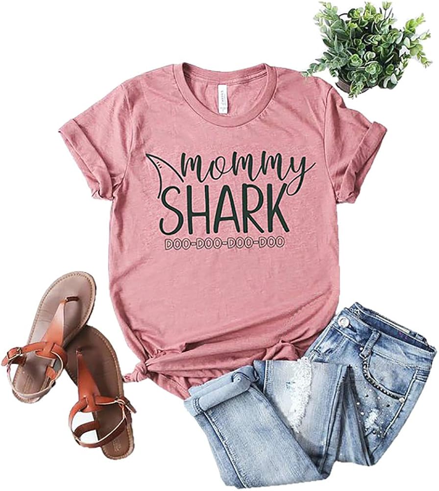 xiangliood Cute Mommy Shark Doo Doo Graphic Short Sleeve T Shirt Tee Gift for Mom Mother
