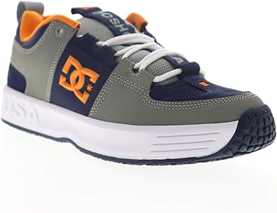 dc shoes with straps