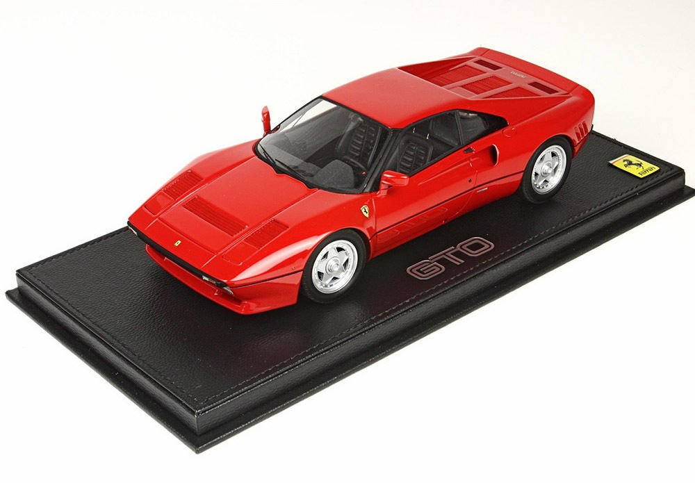 Fujimi 1/24 Model Kit Ferrari 288 GTO du Japon 0971