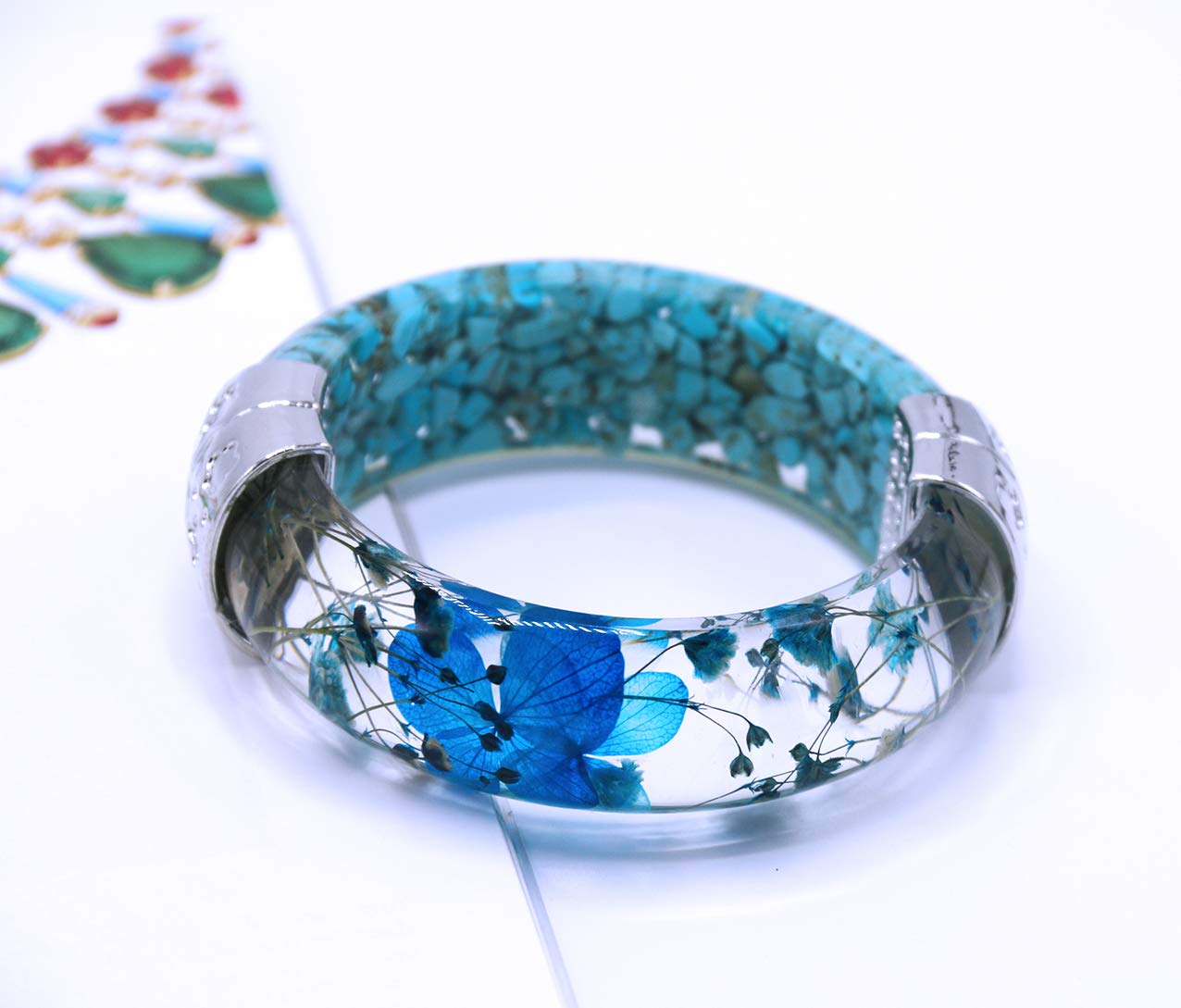 Resin For Beginners: Making a Bangle | Jewelry 101 - YouTube