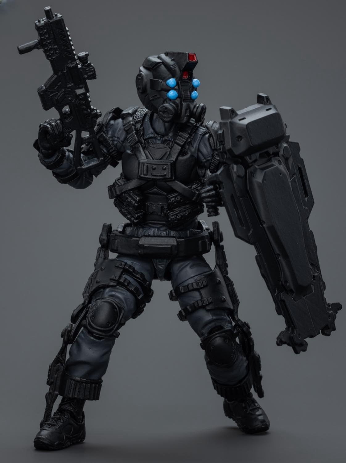 HiPlay JoyToy Warhammer 40K Collectible Figure: Army Builder Promotion Pack Figure 35 - Bounty Hunter with Riot Shield 1:18 Scale Action Figures JT1545