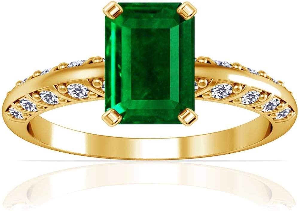 14K Yellow Gold Emerald Cut Emerald Ring With Sidestones (GIA
