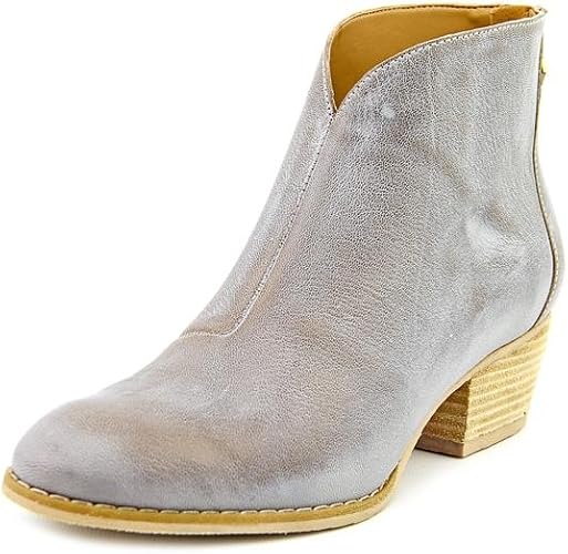 nine west ankle boots uk