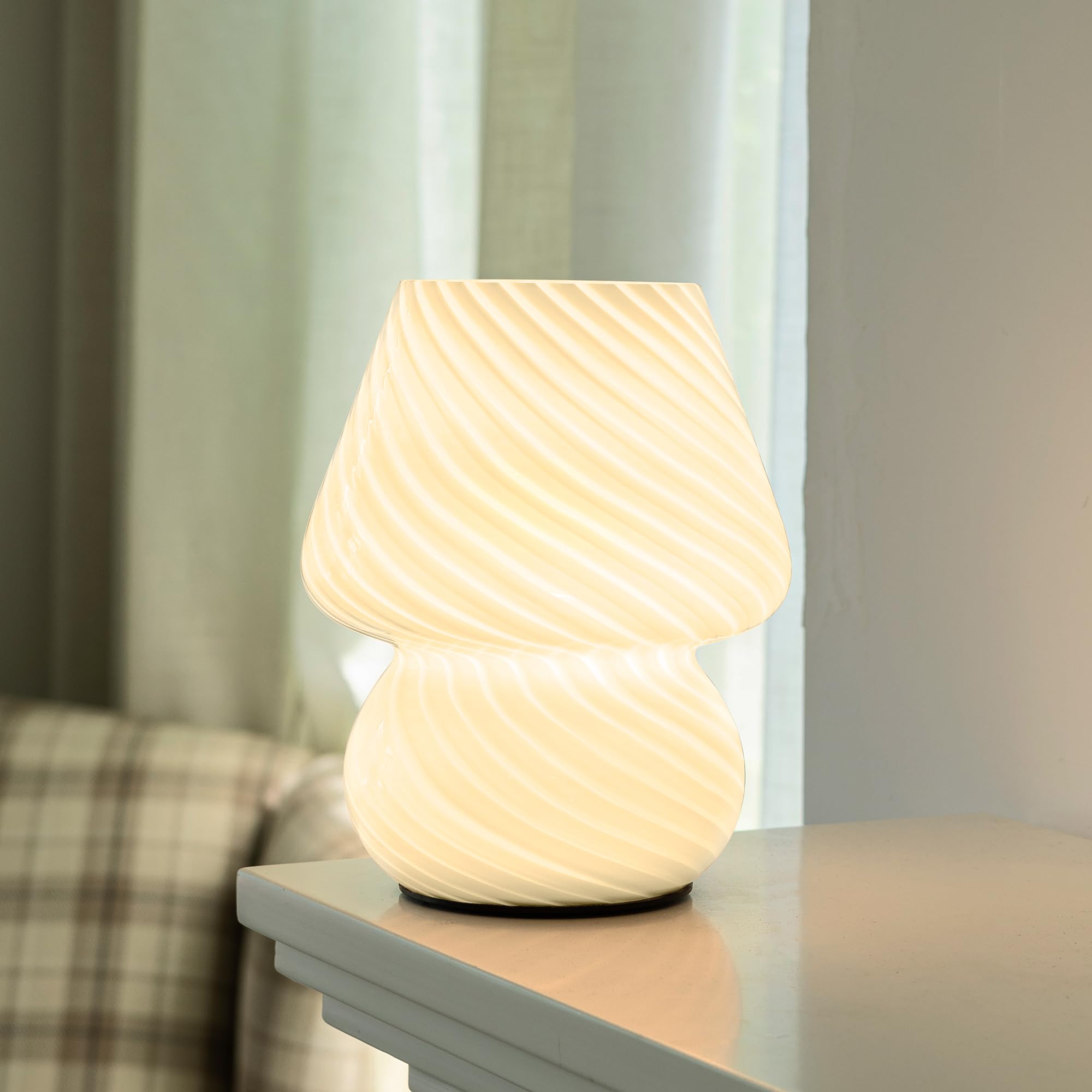 Photo 1 of ULAROOM Battery Operated Mushroom Lamp - Vintage Small Table Lamp with Timer, Cordless Bedside Nightstand Lamp, Glass Battery Powered Lamp for Bedroom Kitchen Living Room Shelf Decor Aesthetic White