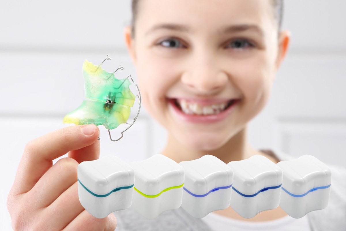 Retainer-Denture Bath-Dental Appliance Cleaning Case Size Standard with Easy Grip – Color Admiral Blue : Beauty