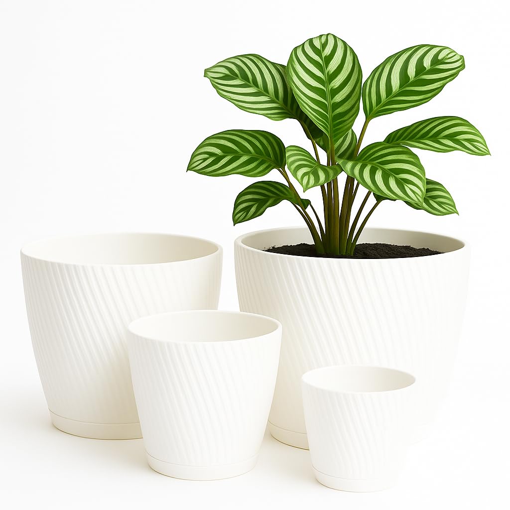 Home Garden Ornaments Set of 4 Plant Pots with Saucers – 13/15/17/19cm – Swing Decorative Flower Pots with Drainage Holes – Modern Design Indoor & Outdoor (White)