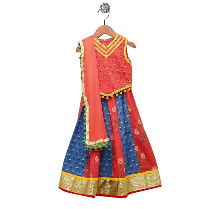 Kids Chakra By Hopscotch Girls Cotton Buds Sleeveless Lehenga And Blouse With Dupatta in Peach Color
