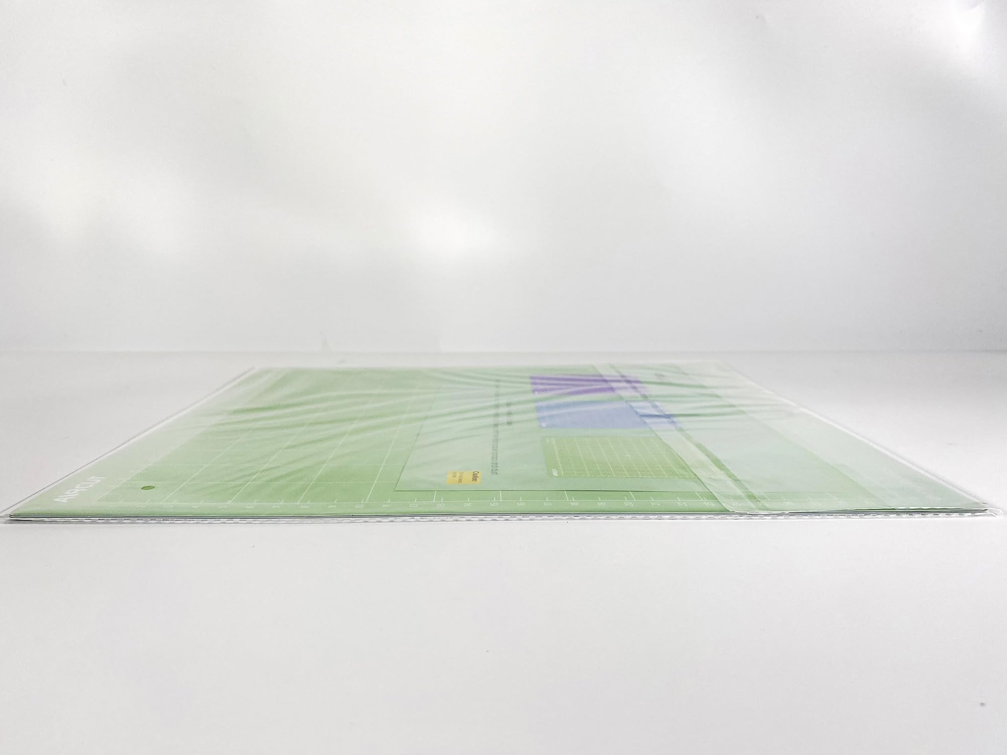 AIRCUT Cutting Mat for Cricut Maker 3/Maker 4/Maker/Explore 3/4/Air 2/Air/One(12x12 Inch, StandardGrip, LightGrip, StrongGrip) Variety Adhesive Sticky Cutting Mats Accessories