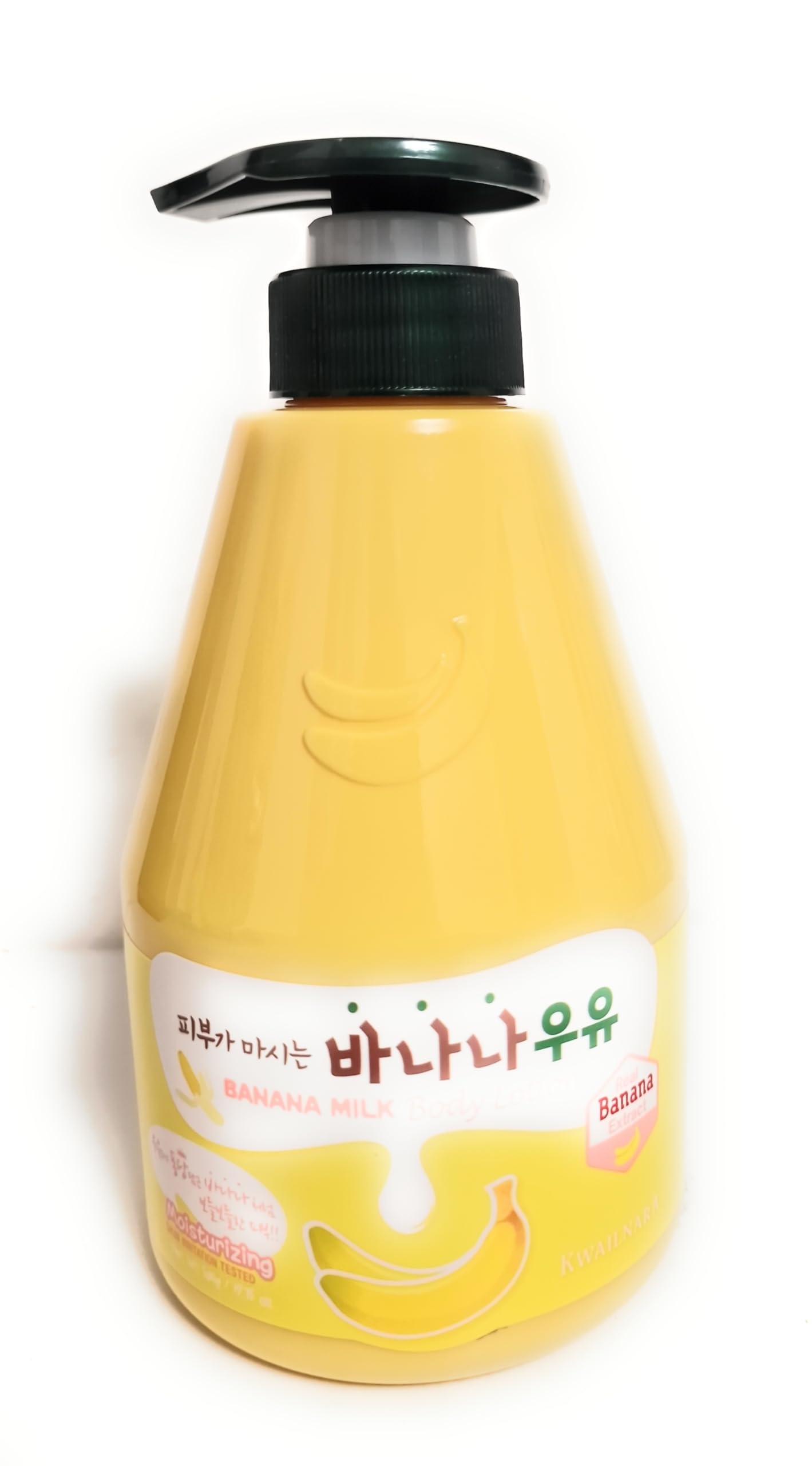 Kwailnara Banana Milk Body Lotion 560g – Moisturizing & Nourishing Formula with Banana Extract – Hydrating Korean Skincare Lotion for Soft, Smooth Skin – All Skin Types