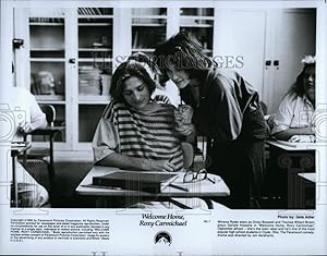 Historic Images - 1990 Press Photo Winona Ryder, T. Wilson Brown Welcome Home, Roxy Carmichael