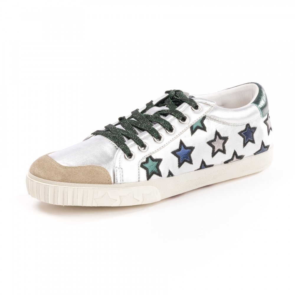 ash trainers stars